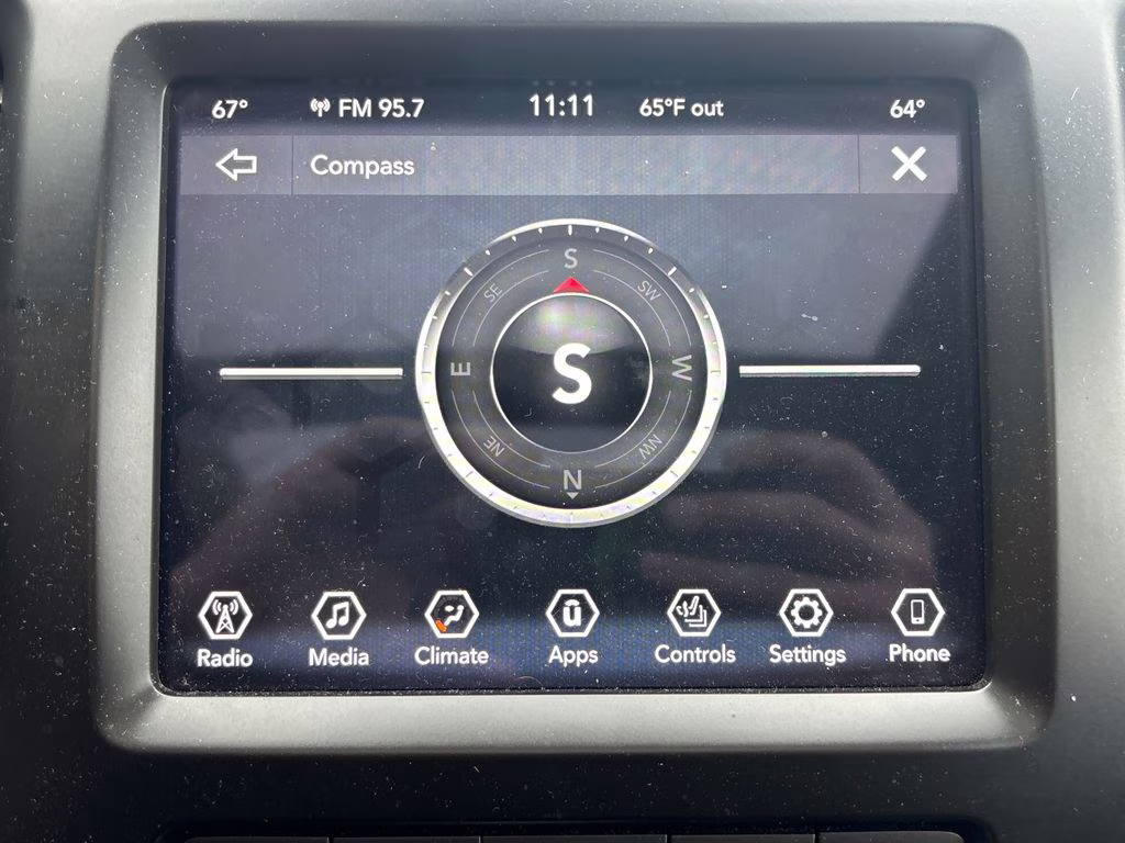 2021 Spitfire Orange Clearcoat Jeep Cherokee Latitude Lux 4X4 SUV