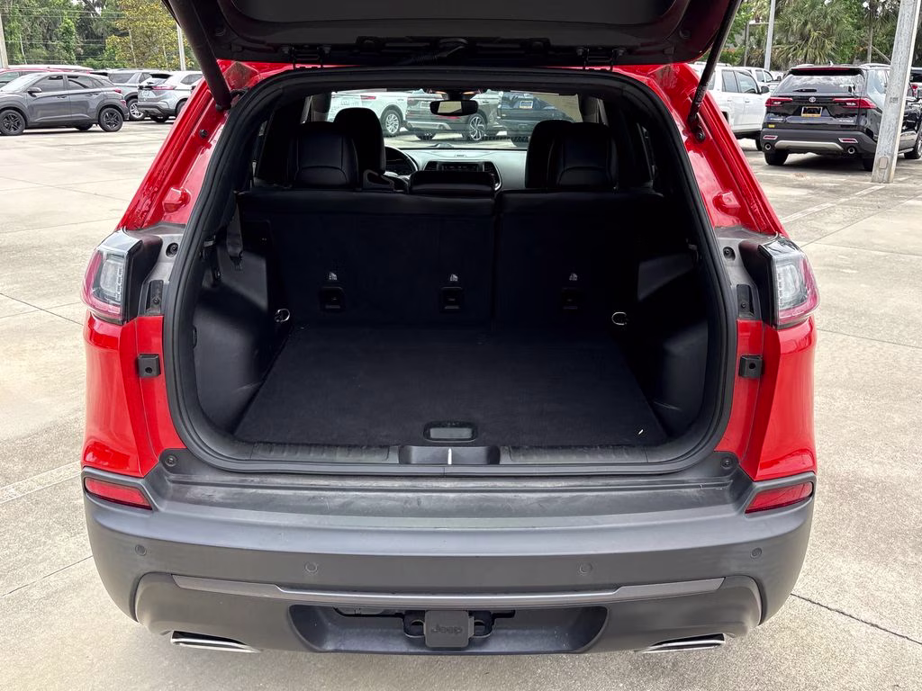 2021 Spitfire Orange Clearcoat Jeep Cherokee Latitude Lux 4X4 SUV