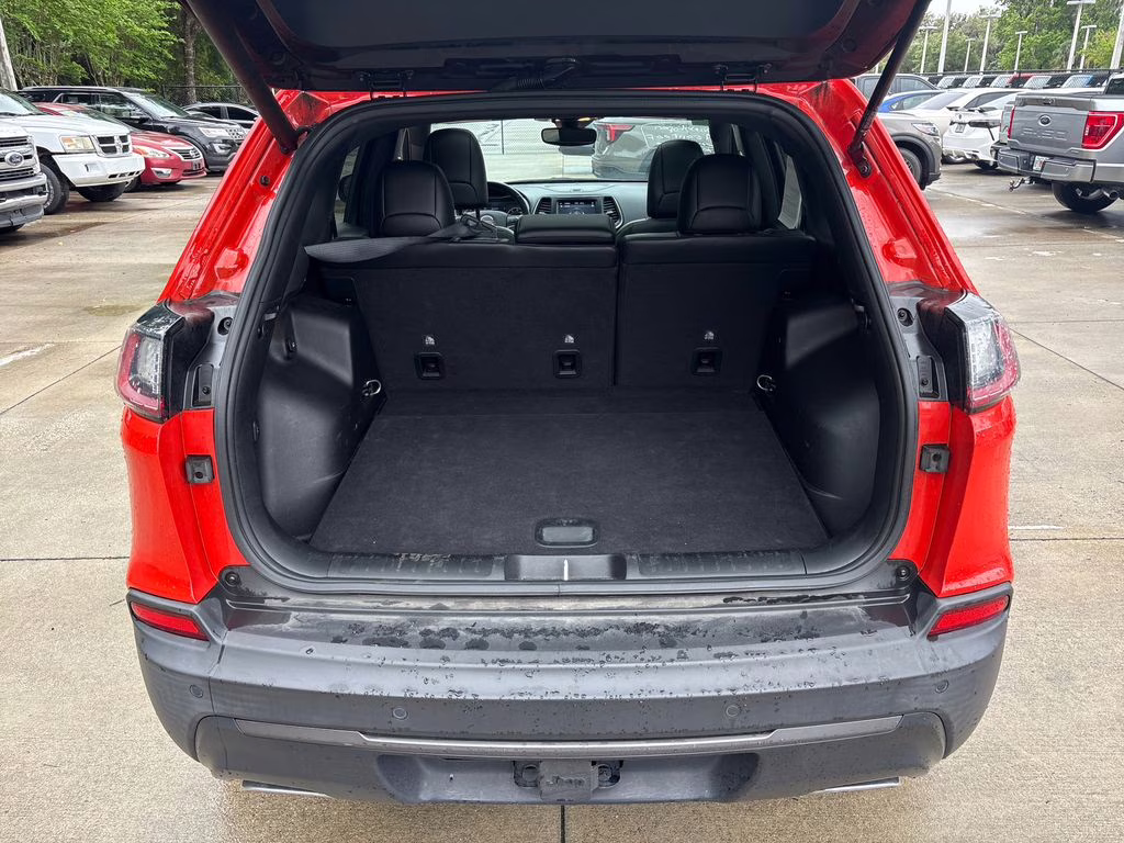 2021 Spitfire Orange Clearcoat Jeep Cherokee Latitude Lux 4X4 SUV