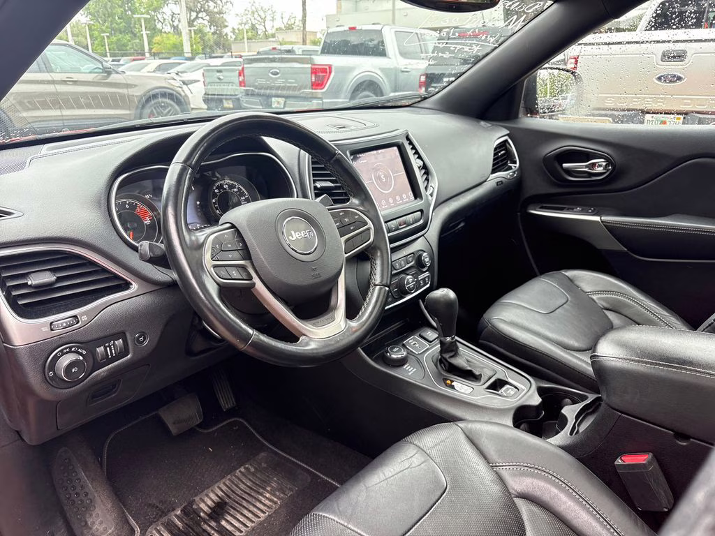 2021 Spitfire Orange Clearcoat Jeep Cherokee Latitude Lux 4X4 SUV