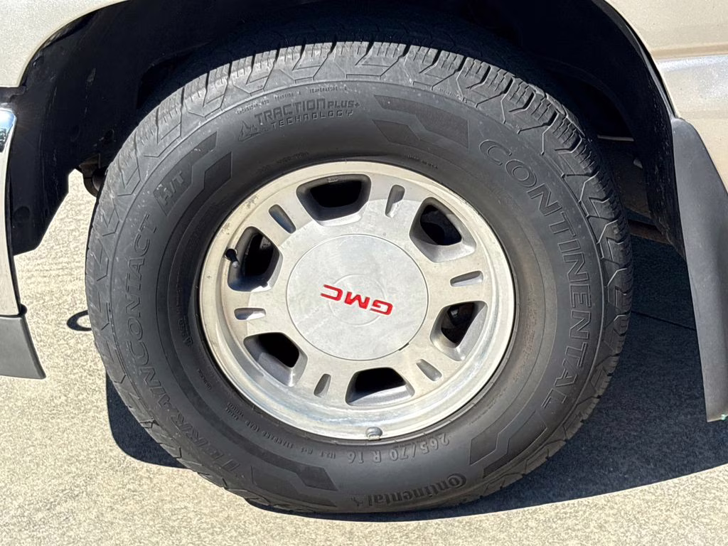 2002 Pewter Metallic GMC Sierra 1500 SLE RWD Truck