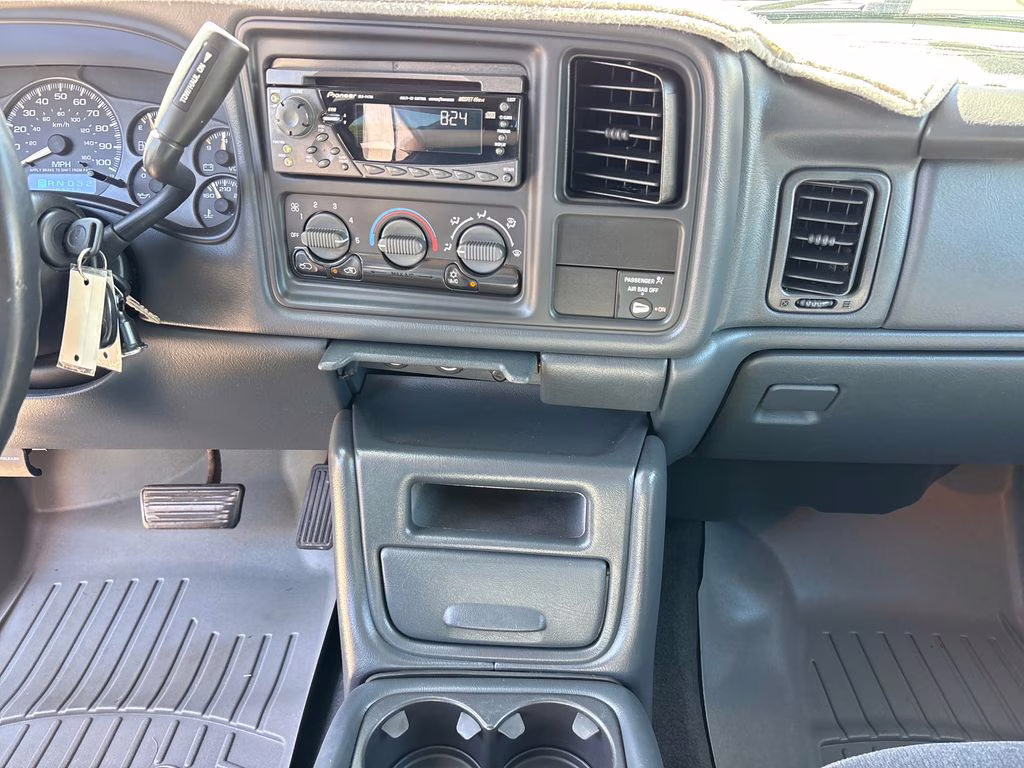 2002 Pewter Metallic GMC Sierra 1500 SLE RWD Truck