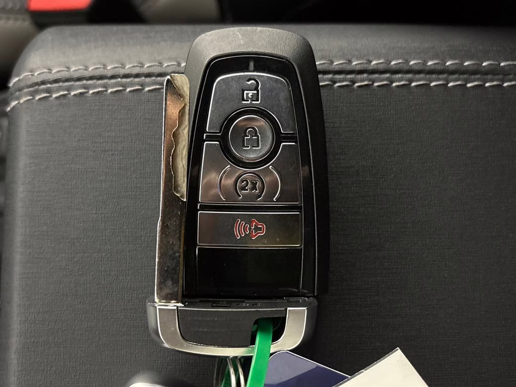 2026 Ruby Red Metallic Ford Bronco Outer Banks 4X4 SUV