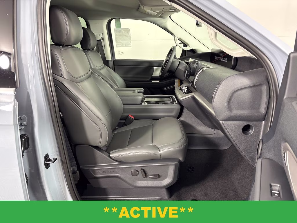2026 Glacier Gray Metallic Tri-Coat Ford Expedition Max Active RWD SUV