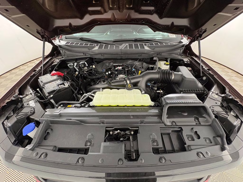 2026 Ruby Red Metallic Tinted Clearcoat Ford F-150 XLT RWD Truck