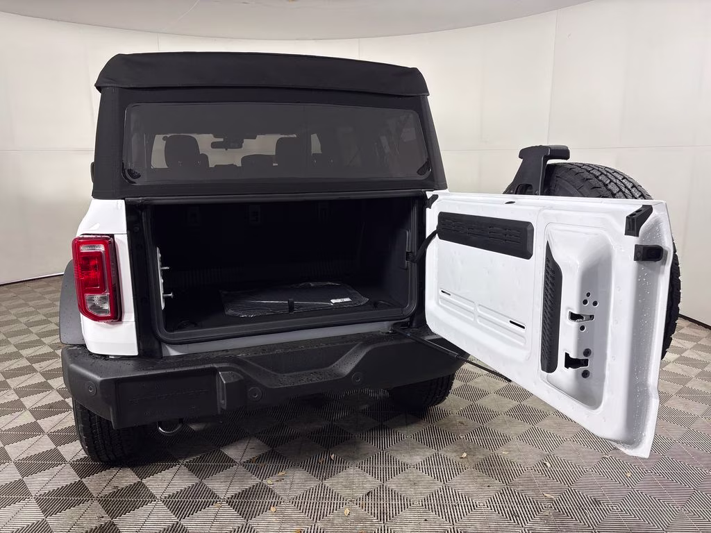 2026 Oxford White Ford Bronco Big Bend 4X4 SUV