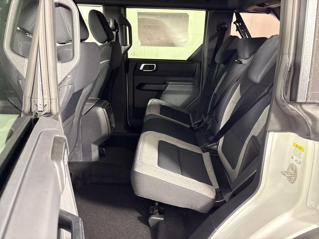 2026 Oxford White Ford Bronco Big Bend 4X4 SUV