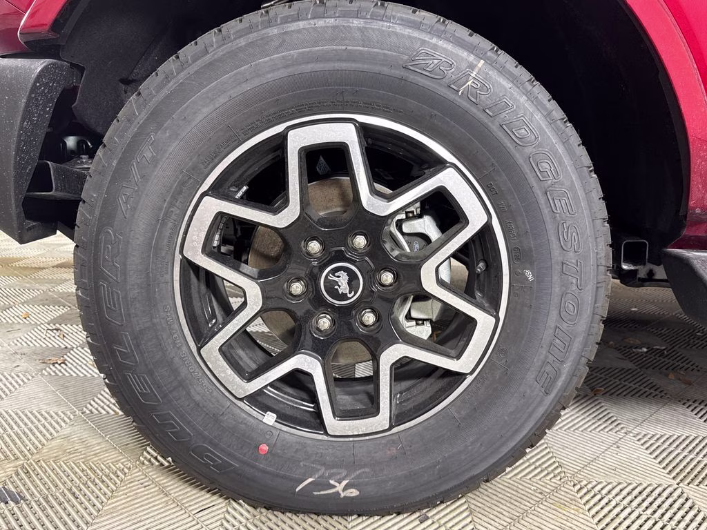 2026 Ruby Red Metallic Tinted Clearcoat Ford Bronco Outer Banks 4X4 SUV