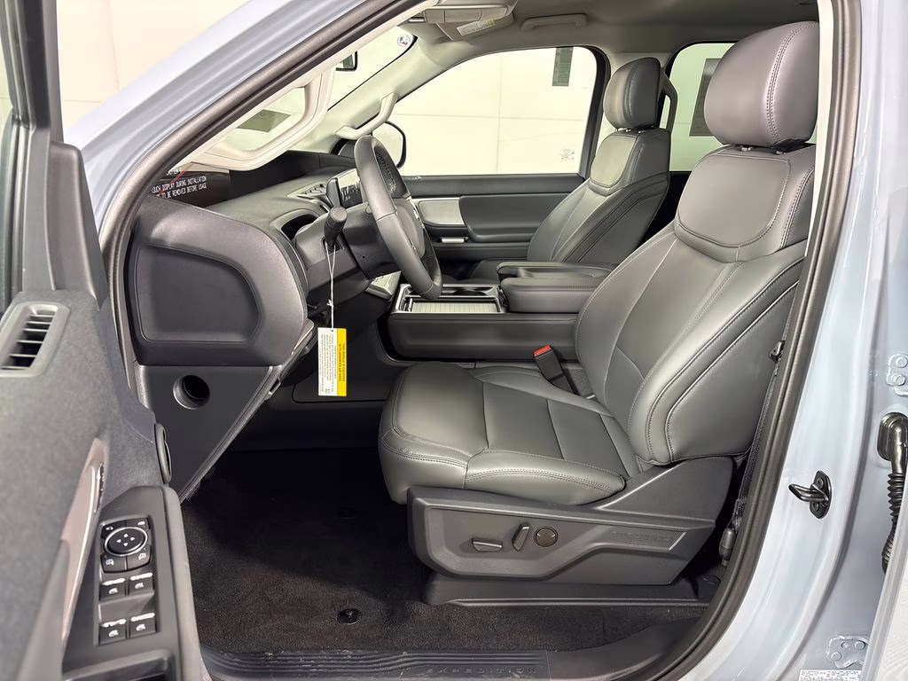 2026 Glacier Gray Metallic Tri-Coat Ford Expedition Max Active RWD SUV