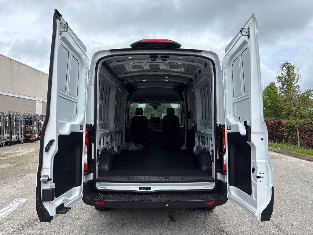 2026 Oxford White Ford Transit-250 Base RWD Van