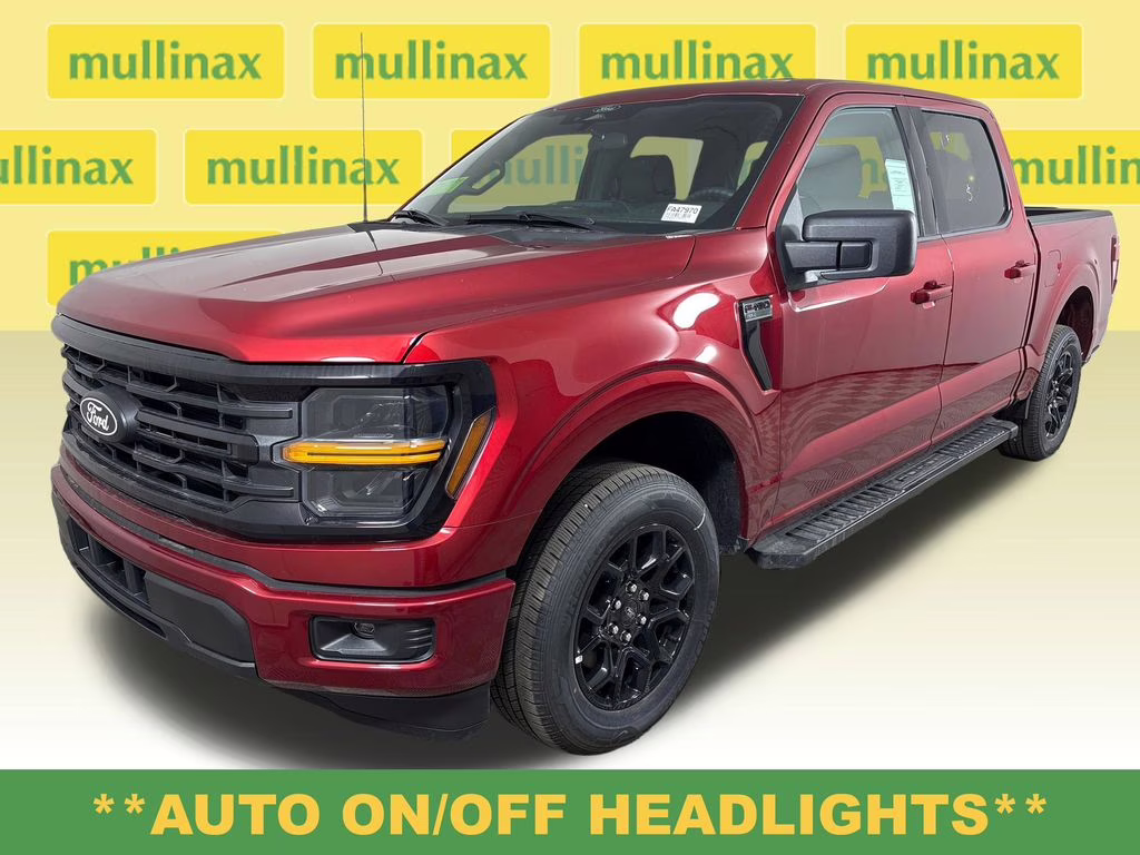 2026 Ruby Red Metallic Tinted Clearcoat Ford F-150 XLT RWD Truck