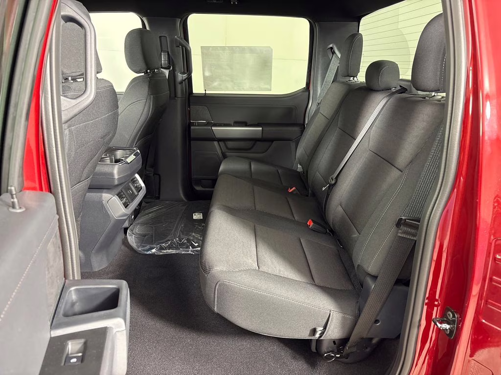 2026 Ruby Red Metallic Tinted Clearcoat Ford F-150 XLT RWD Truck