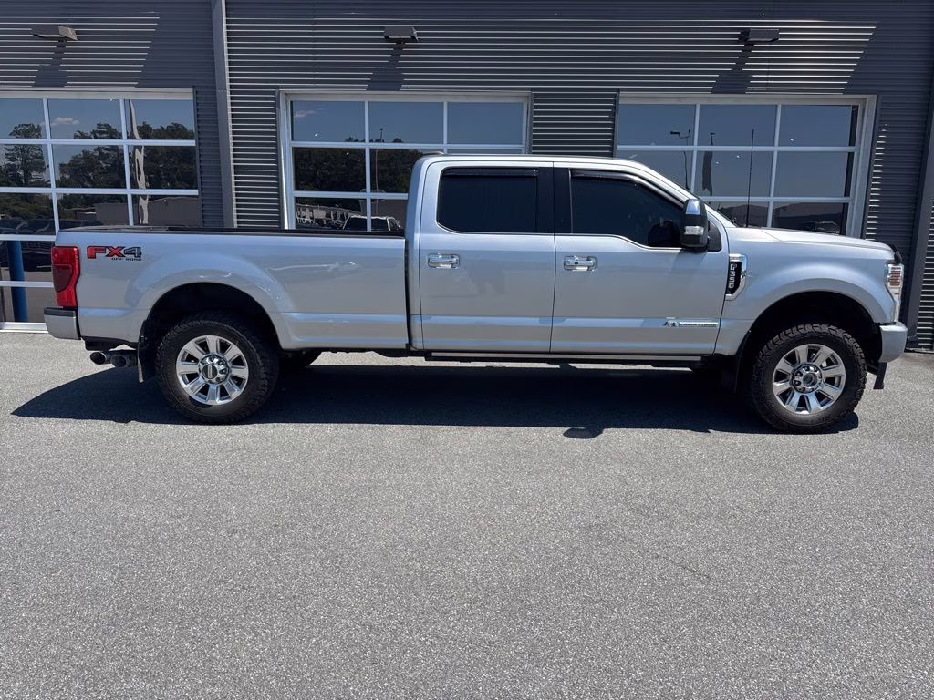 2022 Iconic Silver Metallic Ford Super Duty F-350 SRW Platinum 4X4 Truck