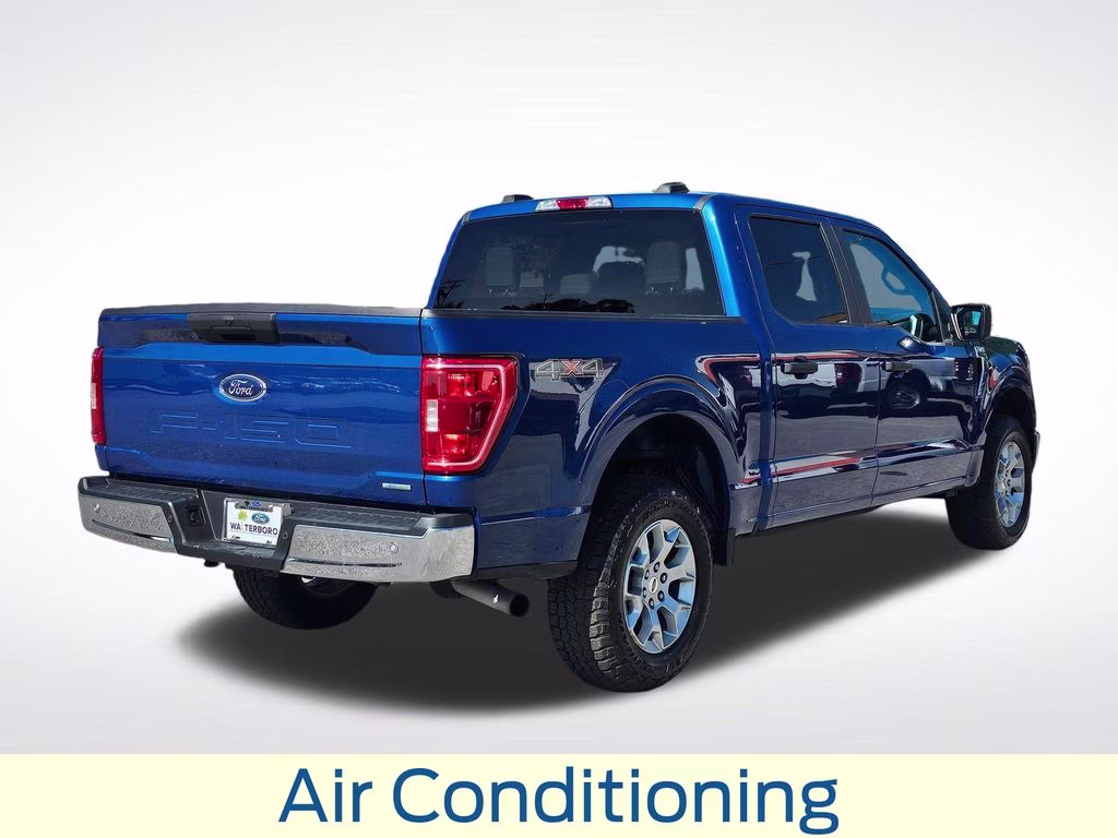 2023 Atlas Blue Metallic Ford F-150 XLT 4X4 Truck