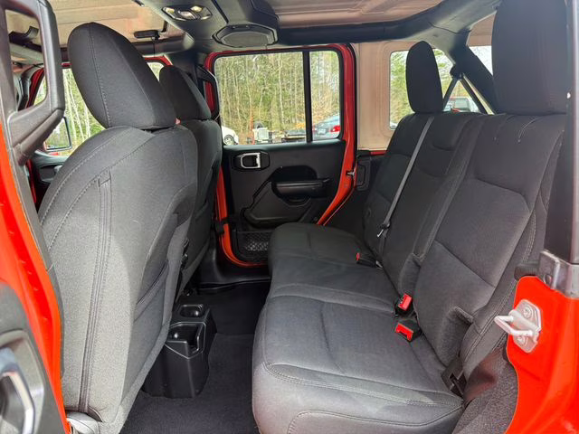 2020 Punkn Metallic Clearcoat Jeep Wrangler Unlimited Sport S 4X4 SUV