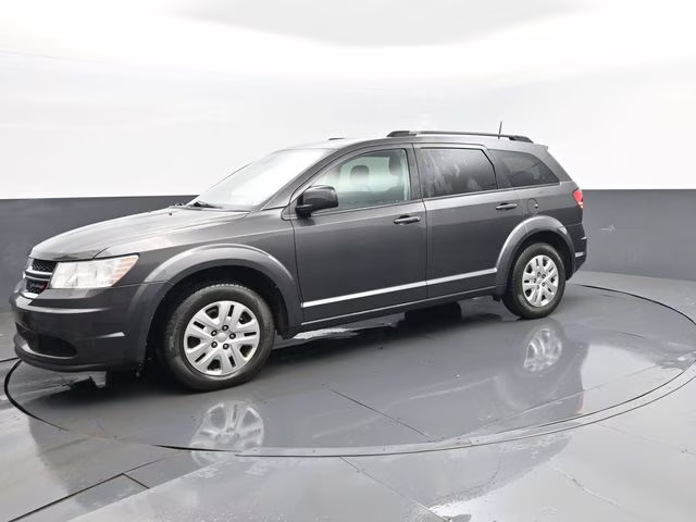 2019 Granite Crystal Metallic Clearcoat Dodge Journey SE FWD SUV