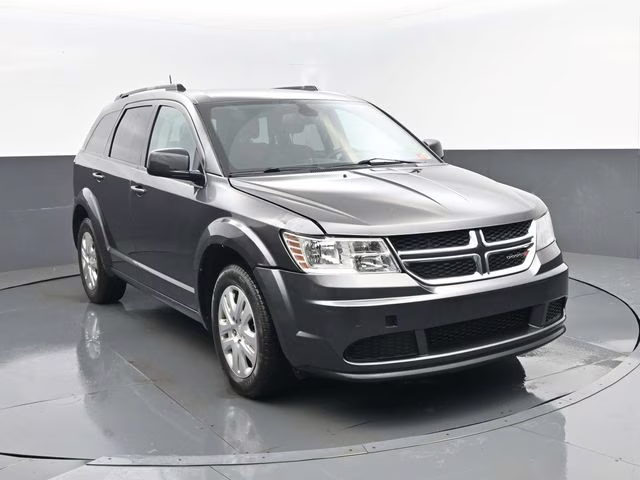 2019 Granite Crystal Metallic Clearcoat Dodge Journey SE FWD SUV