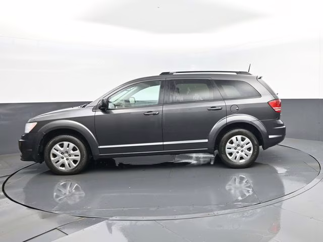 2019 Granite Crystal Metallic Clearcoat Dodge Journey SE FWD SUV