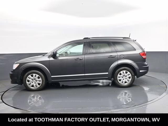 2019 Granite Crystal Metallic Clearcoat Dodge Journey SE FWD SUV