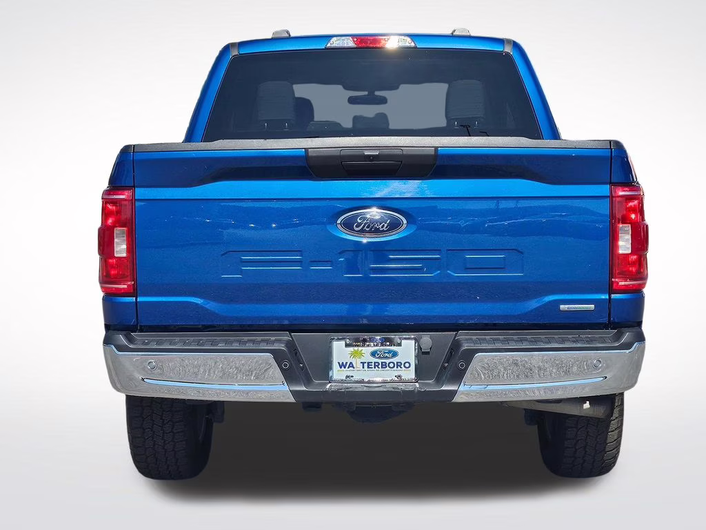2023 Atlas Blue Metallic Ford F-150 XLT 4X4 Truck