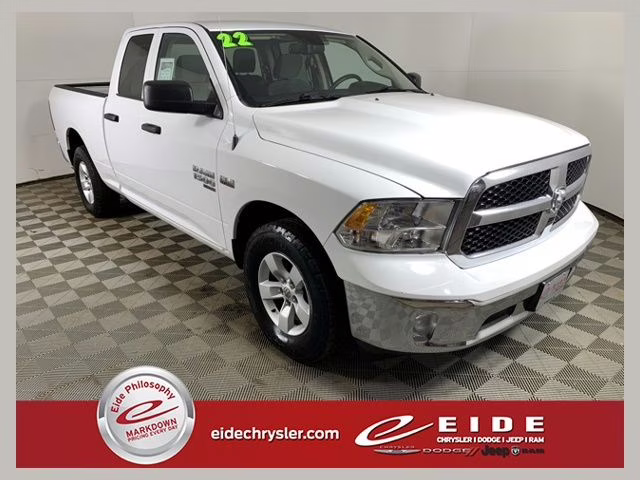2022 Bright White Clearcoat Ram 1500 SLT 4X4 Truck