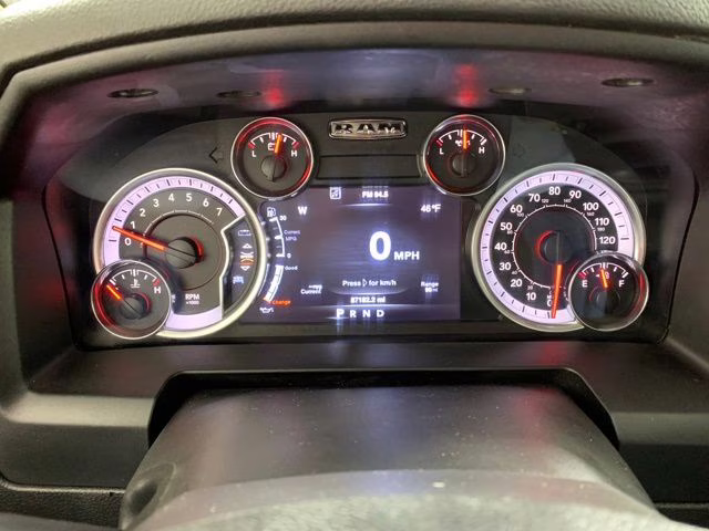 2022 Bright White Clearcoat Ram 1500 Classic SLT 4X4 Truck