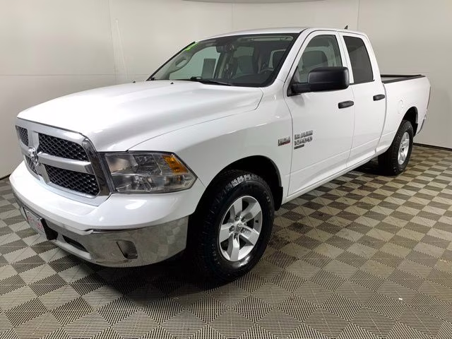 2022 Bright White Clearcoat Ram 1500 Classic SLT 4X4 Truck