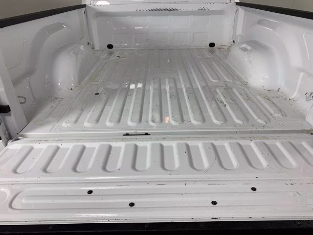 2022 Bright White Clearcoat Ram 1500 Classic SLT 4X4 Truck