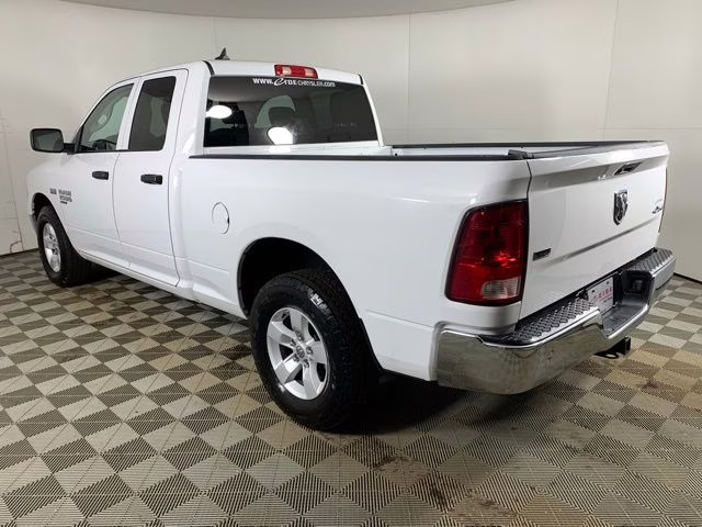 2022 Bright White Clearcoat Ram 1500 Classic SLT 4X4 Truck