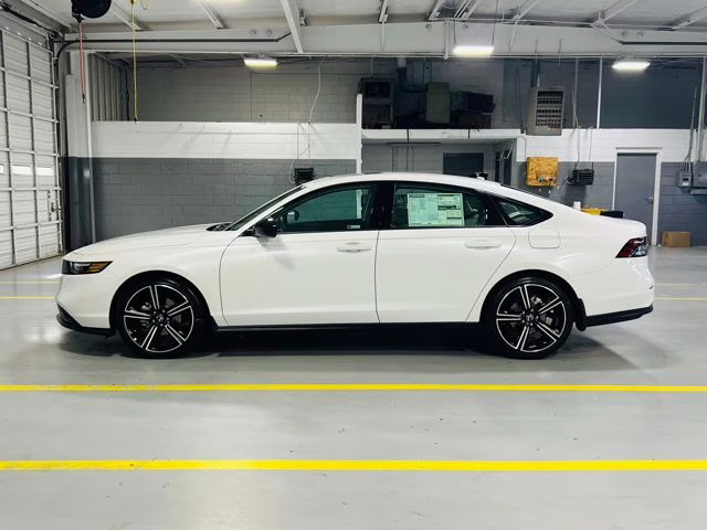2026 Platinum White Pearl Honda Accord SE FWD Sedan