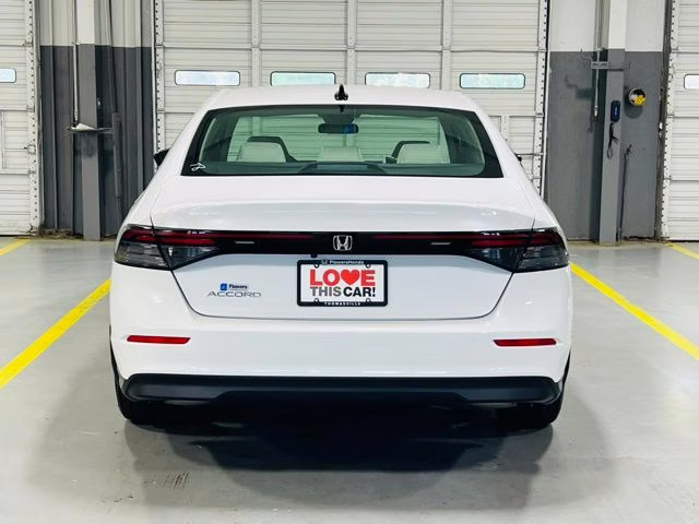 2026 Platinum White Pearl Honda Accord SE FWD Sedan