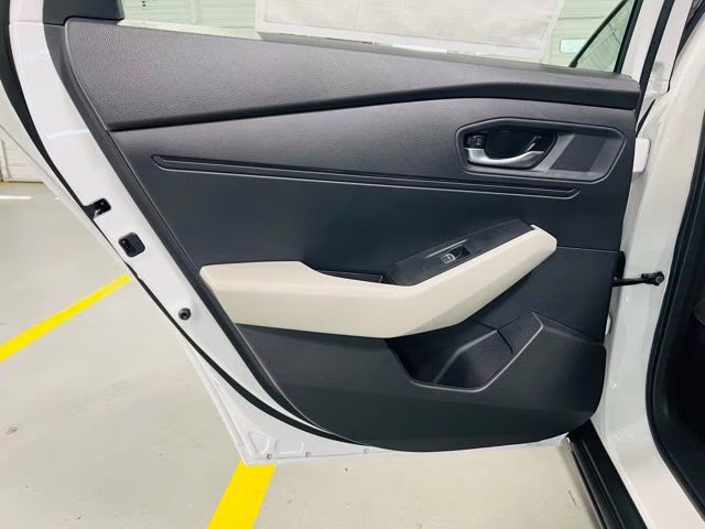 2026 Platinum White Pearl Honda Accord SE FWD Sedan