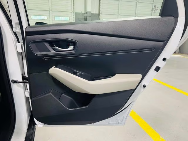 2026 Platinum White Pearl Honda Accord SE FWD Sedan