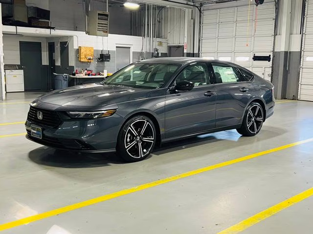 2026 Meteorite Gray Metallic Honda Accord SE FWD Sedan