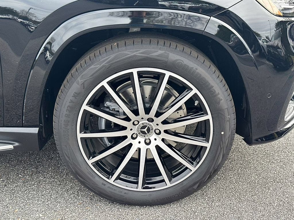 2026 Black Mercedes-Benz GLS GLS 450 AWD SUV