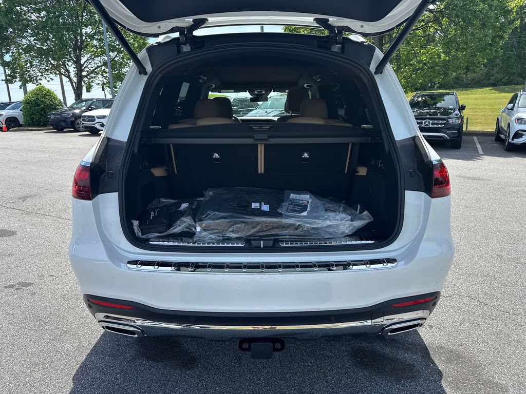 2026 White Mercedes-Benz GLS GLS 450 AWD SUV