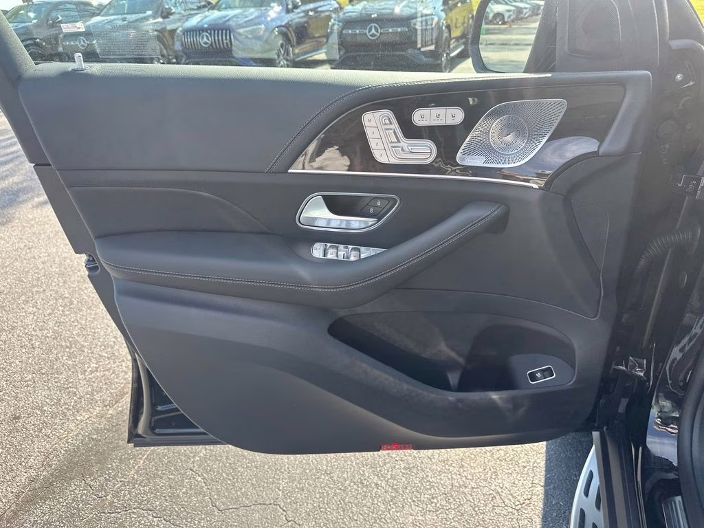 2026 Black Mercedes-Benz GLS GLS 450 AWD SUV