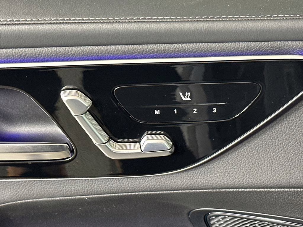 2025 Cirrus Silver Metallic Mercedes-Benz GLC GLC 300 Coupe AWD SUV