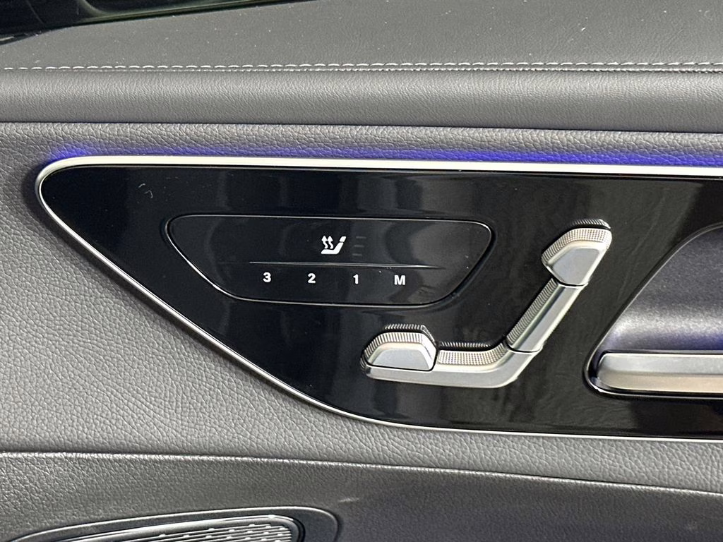 2025 Cirrus Silver Metallic Mercedes-Benz GLC GLC 300 Coupe AWD SUV