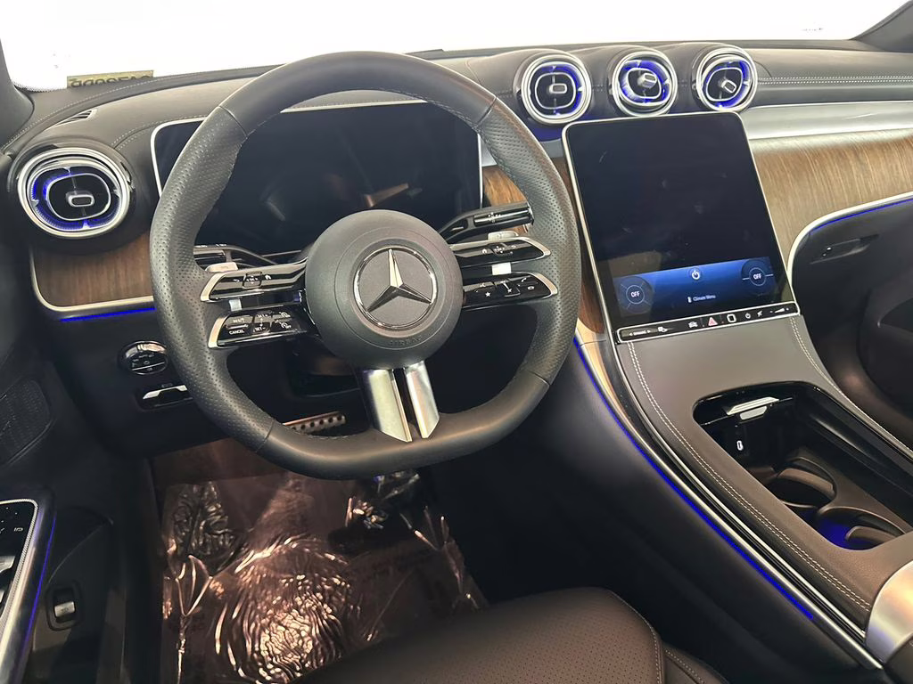 2025 Cirrus Silver Metallic Mercedes-Benz GLC GLC 300 Coupe AWD SUV