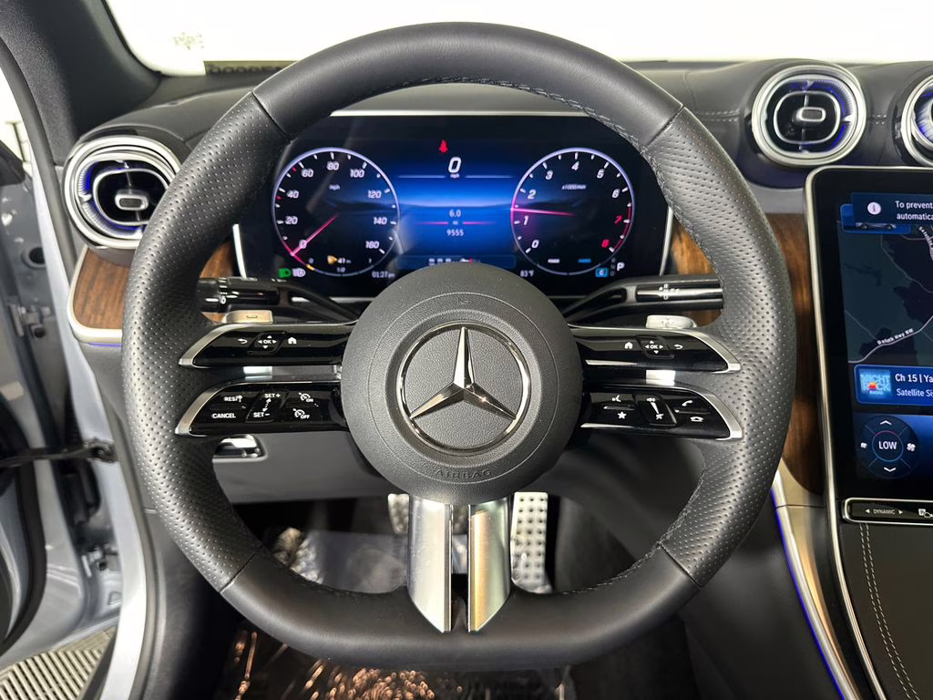 2025 Cirrus Silver Metallic Mercedes-Benz GLC GLC 300 Coupe AWD SUV