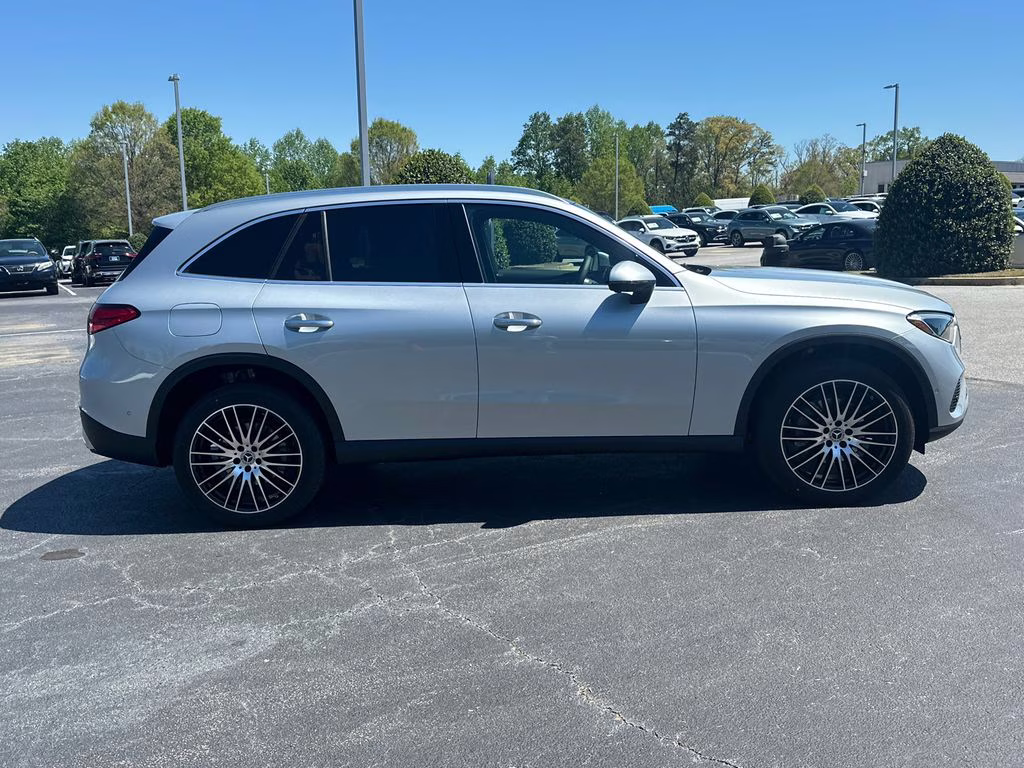 2026 Cirrus Mercedes-Benz GLC GLC 300 RWD SUV