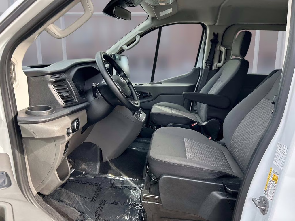 2024 Oxford White Ford Transit-350 XLT RWD Crossover