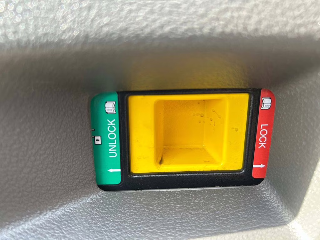 2024 Oxford White Ford Transit-350 XLT RWD Crossover