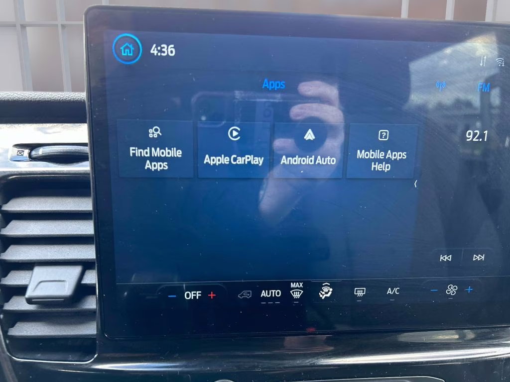 2024 Oxford White Ford Transit-350 XLT RWD Crossover