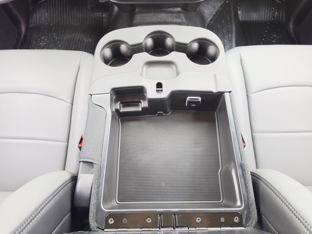 2026 Bright White Clearcoat Ram 3500 Tradesman 4X4 Truck