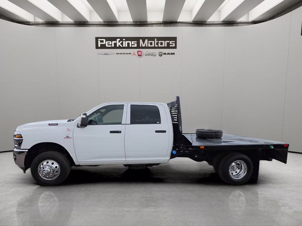2026 Bright White Clearcoat Ram 3500 Tradesman 4X4 Truck