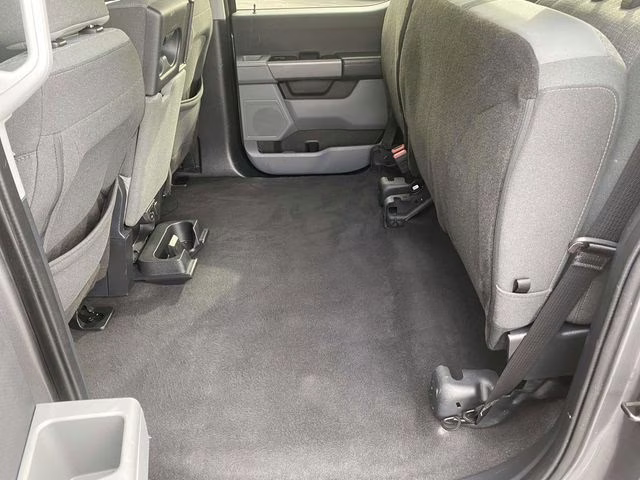 2023 Carbonized Gray Metallic Ford F-150 XLT RWD Truck