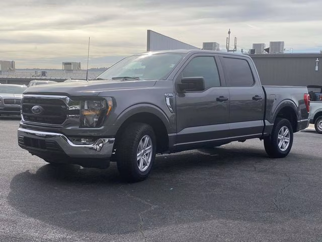 2023 Carbonized Gray Metallic Ford F-150 XLT RWD Truck