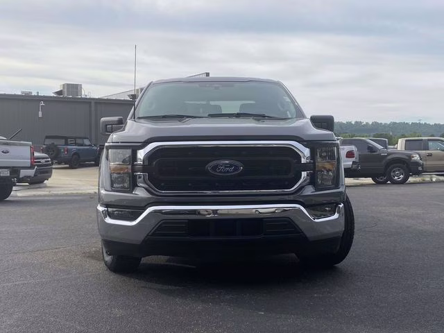 2023 Carbonized Gray Metallic Ford F-150 XLT RWD Truck